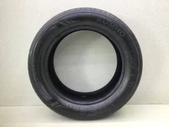 Kumho Crugen HP91