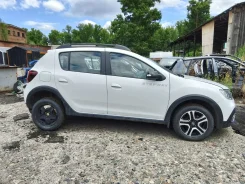 Renault Sandero Stepway. 5S, H4M429 ����