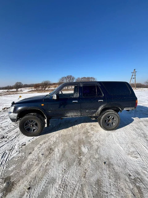 Toyota Hilux Surf. �������, 4wd, 2.4 (97��.�.), ������, 201 000����. �� ����