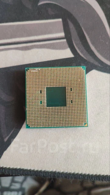 AMD Ryzen 5 2400G ����