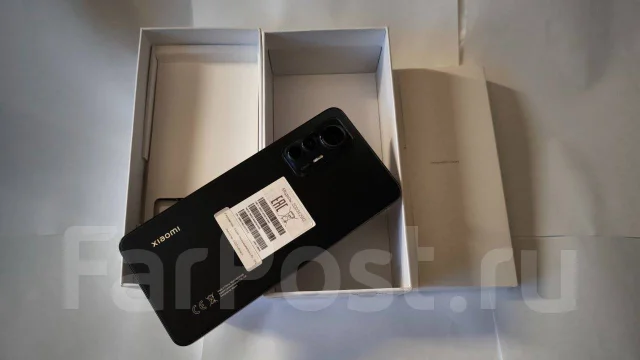 Xiaomi 12 Lite. �/�, 128 ��, 3G, 4G LTE, 5G, NFC ����