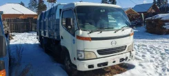 Hino Dutro ����