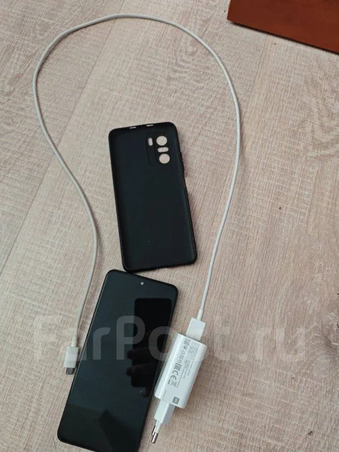 Xiaomi Poco F3. �/�, 256 ��, �����������, ������, 3G, 4G LTE, Dual-SIM, ����������, NFC ����