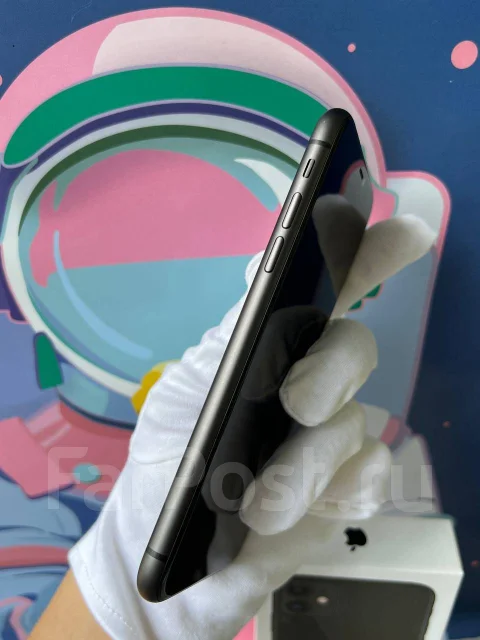 Apple iPhone 11. �/�, 128 ��, ������, 3G, 4G LTE, Dual-SIM, NFC ����