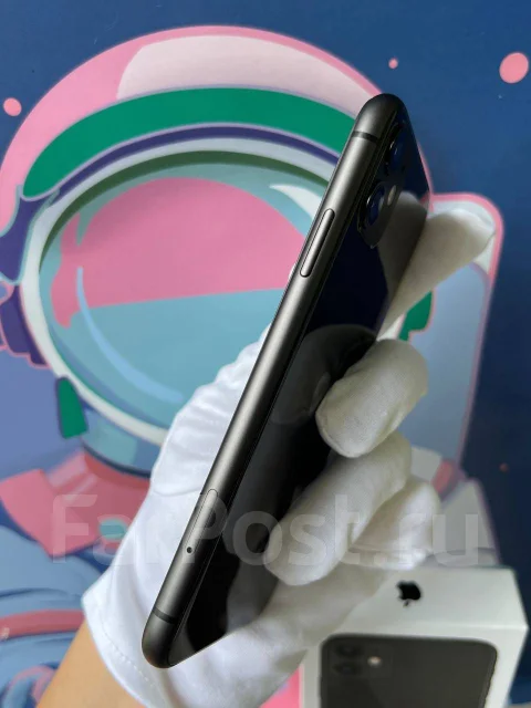 Apple iPhone 11. �/�, 128 ��, ������, 3G, 4G LTE, Dual-SIM, NFC ����