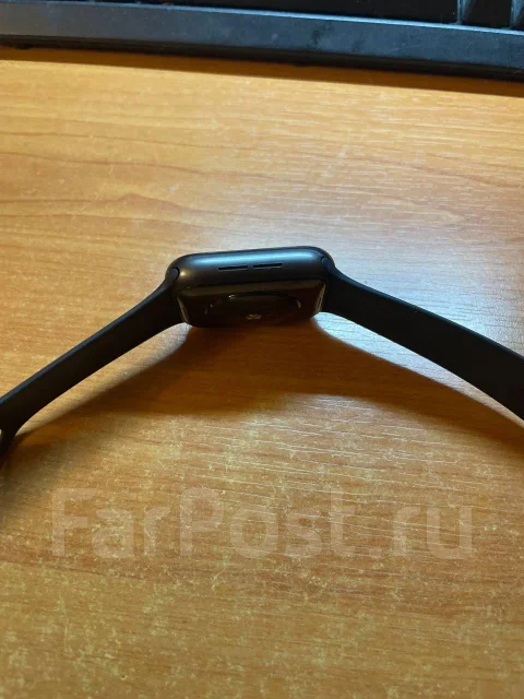 Apple Watch SE. GPS, NFC ����