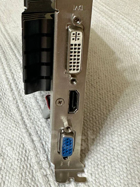 GeForce GT 210 ����