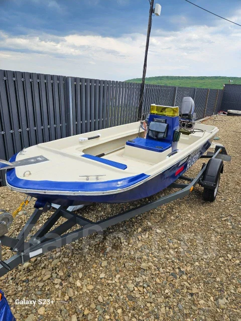 Yamaha F. 1999 ���, ����� 4,3��., ��������� ���������, 18��.�., ������ ����