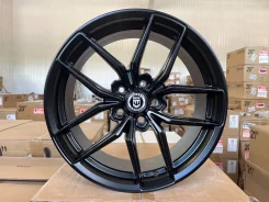 HRE. 8.5x19", 5x112, ET35, �� 66,6���. ����