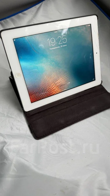 Apple iPad 2. 9.7 ������, ������ 16 �� ����