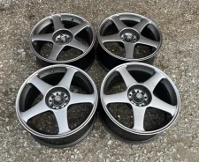 Work RS-Z. 8.0x17", 5x100, ET35 ����