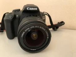 Canon EOS 2000D ����