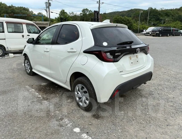 Toyota Yaris. �������, 4wd, 1.5 (110��.�.), ������, 74 000����. ��, �/�, ��� ���. ��� ����� �� ������������ ����