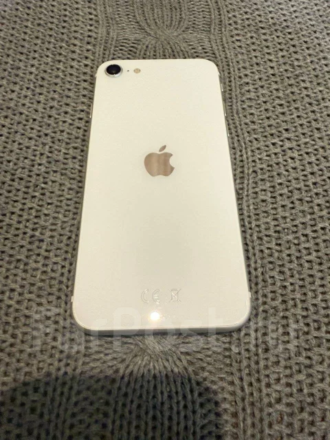 Apple iPhone SE. �/�, 64 ��, ����� ����