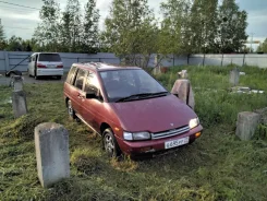 Nissan Prairie ����