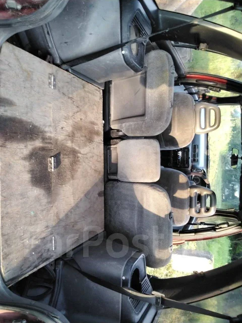 Nissan Prairie ����