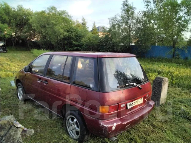 Nissan Prairie ����