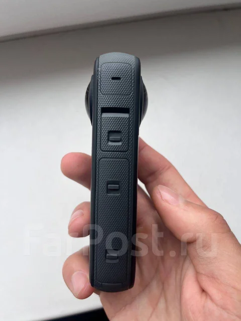 Insta360 X3. � ���������� ����