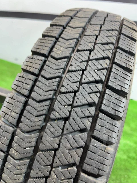 Bridgestone Blizzak VRX2. ������, ��� �����, �/�, ����� 5 % ����