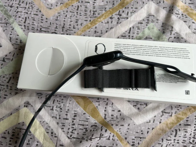 Apple Watch Series 8 ����