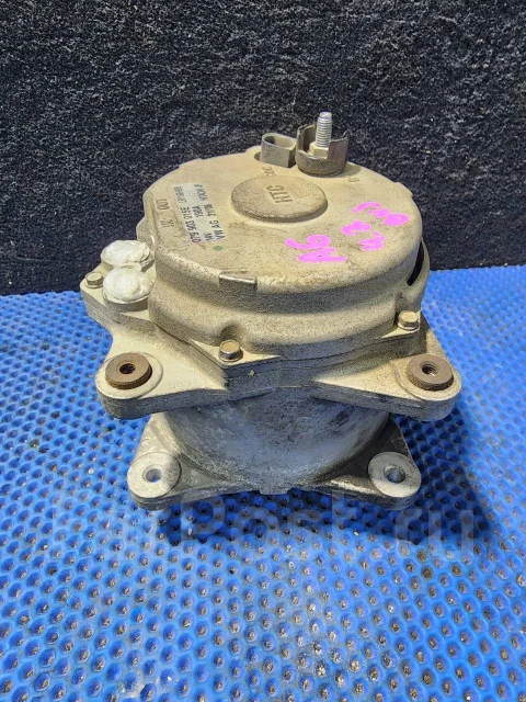 ��������� Audi A6 4.2 BVJ 079903015E ����