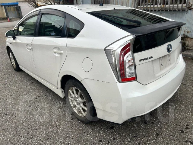 Toyota Prius. ZVW30, 2ZRFXE ����