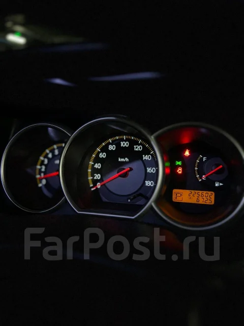 Nissan Tiida. �������, 4wd, 1.5 (109��.�.), ������, 225 000����. �� ����