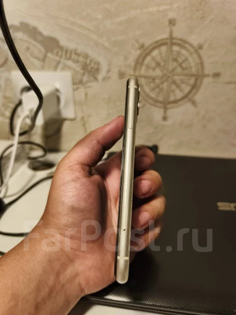 Apple iPhone 11. �/�, 128 ��, �����, 3G, 4G LTE, Dual-SIM ����