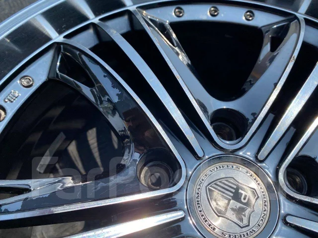 Performance Wheels. 7.5x18", 5x114.3, ET55, �� 73���. ����