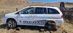 Nissan Liberty. PM2, SR20 ����