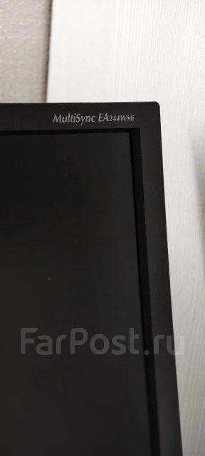 NEC. 24", ���������� �� (LCD, LED, QLED) ����