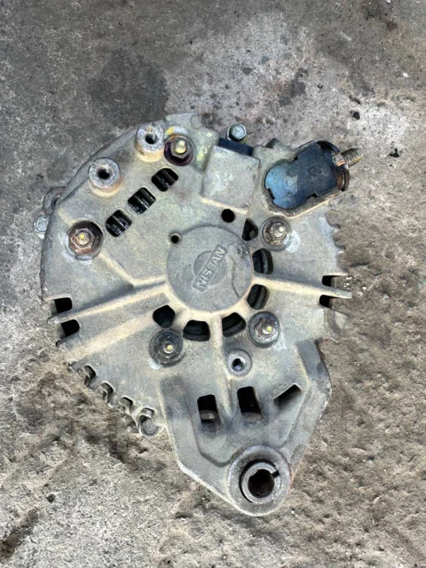 ��������� Nissan Elgrand 231000W404 ����