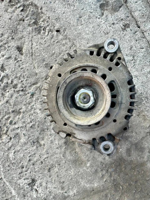 ��������� Nissan Elgrand 231000W404 ����
