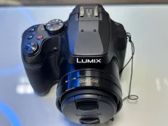 Panasonic Lumix DC-FZ82 ����