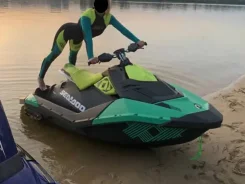 BRP Sea-Doo Spark Trixx. 2019 ��� ����