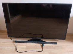 Samsung UE40JU6450. LED ����