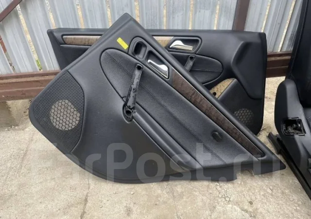 ������� Mercedes 203 ����