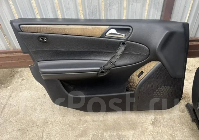 ������� Mercedes 203 ����