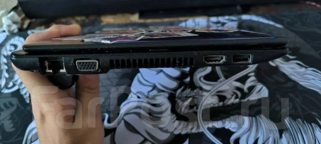 Acer TravelMate B113. 11.6", 1,5����, ��� 4 ��, ���� 320���, WiFi: 1, Bluetooth: 1, ����������� �� 3��. ����