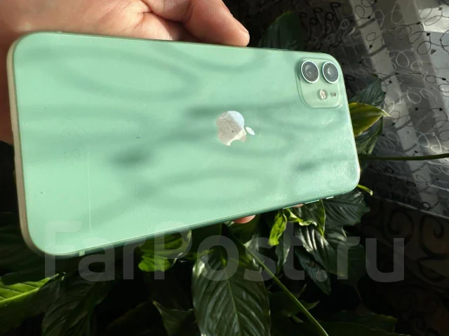 Apple iPhone 11. �/�, 128 ��, ��������� ����