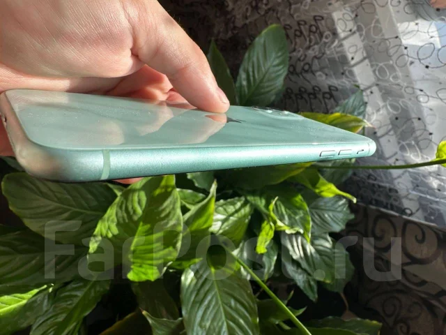 Apple iPhone 11. �/�, 128 ��, ��������� ����