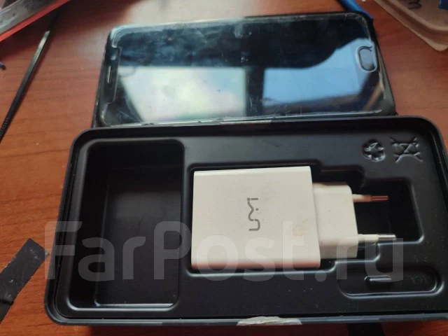 UMi Plus E. �/�, 64 ��, ������, 3G, 4G LTE, Dual-SIM, NFC ����