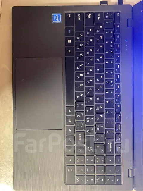 Intel. 15.6", 2����, ��� 32 ��, ���� 128���, WiFi: 1, Bluetooth: 1, ����������� �� 5��. ����