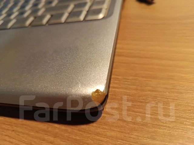 Dell Inspiron. 14", ��� 2048 ��, ���� 148���, WiFi: 1, Bluetooth: 1 ����