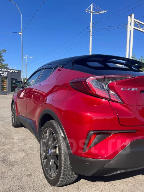Toyota C-HR. ��������, ��������, 1.8 (98��.�.), ������, 82 390����. �� ����
