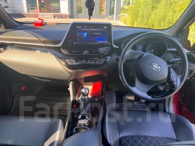 Toyota C-HR. ��������, ��������, 1.8 (98��.�.), ������, 82 390����. �� ����