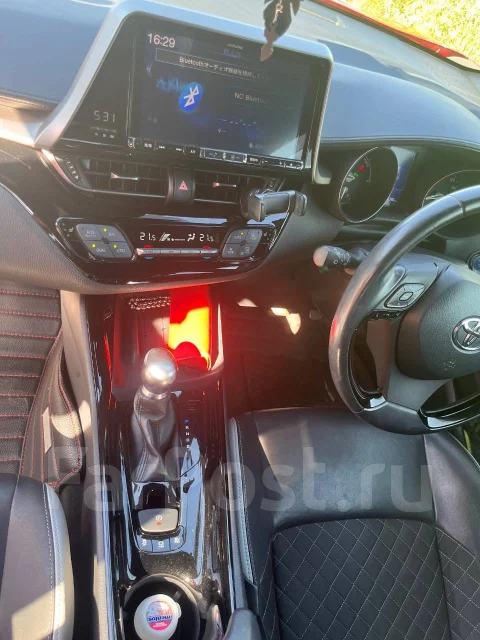 Toyota C-HR. ��������, ��������, 1.8 (98��.�.), ������, 82 390����. �� ����