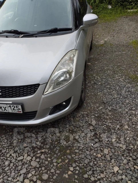 Suzuki Swift. ��������, 4wd, 1.0 (91��.�.), ������, 111 000����. �� ����