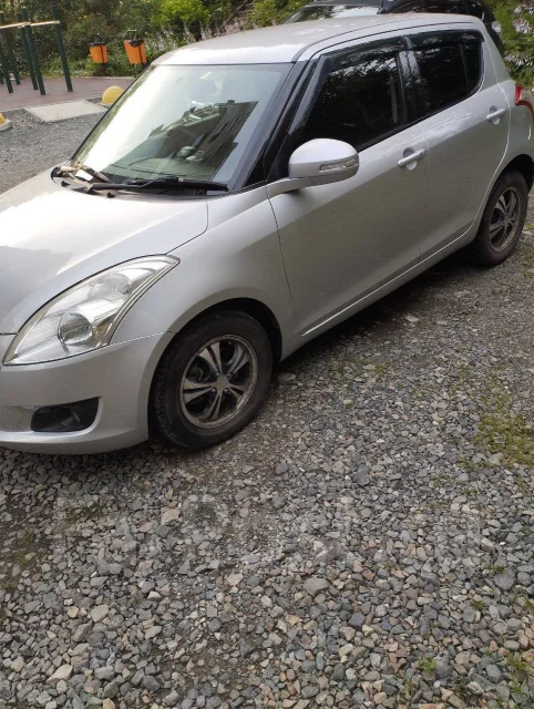 Suzuki Swift. ��������, 4wd, 1.0 (91��.�.), ������, 111 000����. �� ����