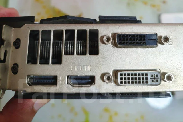 Radeon R9 280X ����